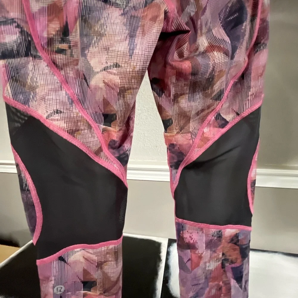 Lululemon On Pace Crop 21” - Sun Dazed Multi Pink - Picture 4 of 8